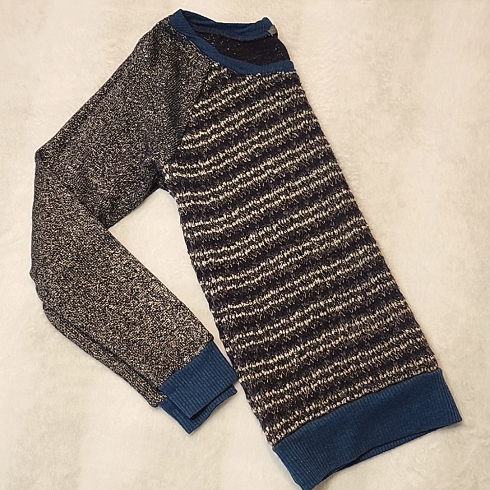 Miss Me Women's Size Small Blue/Gold Sweater